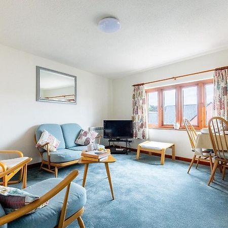 Katherines Court - Spacious Apartment With Rolling Hill Views Kendal Extérieur photo